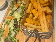 -ins森林童话餐厅coffee&bistro