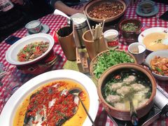 -老湘村·湖南土菜(天河维多利店)