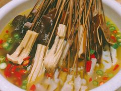 -嘉州叶婆婆钵钵鸡(建设路店)