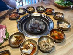 -金顺韩式烤肉·网红烤肉店(广利路店)