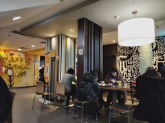 大堂-麦当劳(静安寺店)