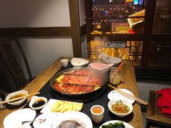 -纸盐河码头火锅(十八梯店)