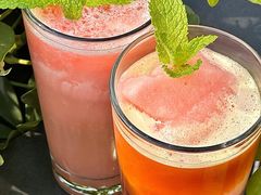 -星巴克臻选(上海合生汇1F店)