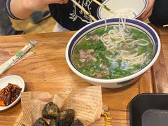 -云阿蛮云南生烫牛肉米线(奉贤路店)