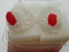 -红宝石·鲜奶小方·海派西点房(金杨店)