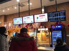 -大光明丽星VIP影城(昌里路杜比全景声店)