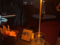 -Mx.cocktail bar