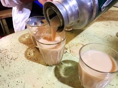 -老光明岗琼甜茶馆