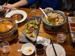 -苹果树下艺术餐厅(宋庄店)