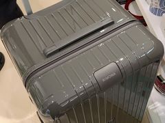 -文艺复兴百货(米兰大教堂广场店)