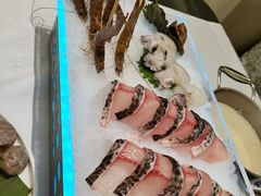 -红鼎豆捞·非遗鲍皇汤火锅(宝丰路店)