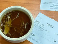 -莱莱小笼·乔艾