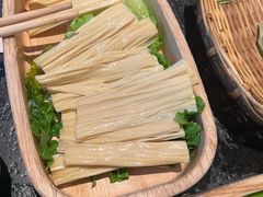 -盡膳口福跷脚牛肉火锅(晶耀前滩店)