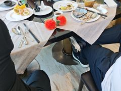 -东方红海鲜百汇(国际大厦店)