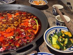 -旧街市鲜货老火锅(大光路店)