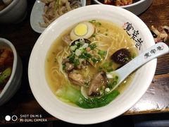 -张氏宽窄巷成都名小吃(茂业百货华强北店)