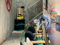 -作咖啡(养育巷店)
