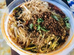 -吴记酱骨炖菜馆(西大直街店)