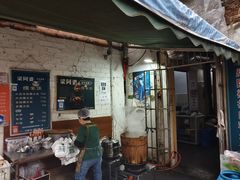 -梁阿婆廿年老牌扣肉糯米饭