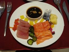-咖啡苑自助餐厅·中国大饭店