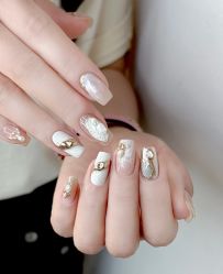 -桃色美甲沙龙