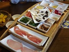 -芸南道·过桥米线(昆明老街旗舰店)