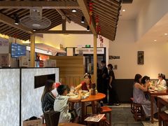 -裕兴记•蟹黄面馆(人民广场店)