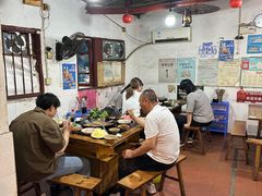 -苟味道老火锅(黄桷坪店)