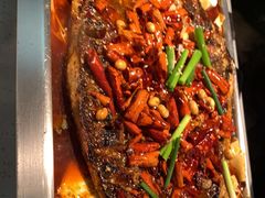 -鸣记脆皮烤鱼(岐山路店)