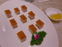 -香港百合居(LCM置汇旭辉广场店)