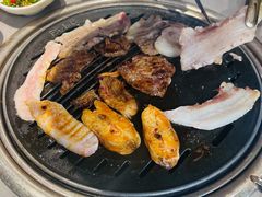 -金会长自助海鲜·烤肉(人民广场店)