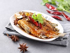 酱汁鱼-顺溜·手工刀削面·黑金店(铜锣湾店)