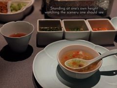 -左庭右院鲜牛肉火锅黑金店(陆家嘴中心店)