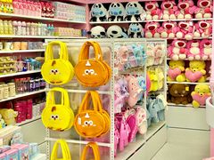 -王府井奥莱临潼小镇(临潼店)