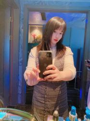 -曼都发型