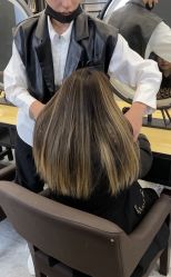 -藤野造型烫发染发