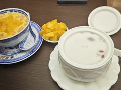 -广信牛奶甜品世家(台东店)