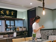 -滕记星发餐室·新加坡菜(巨鹿路店)