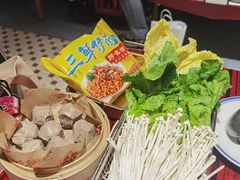 -沙胆彪炭炉牛杂煲(上海日月光广场店)