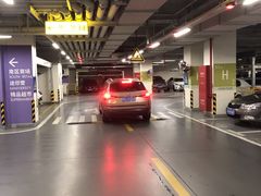 -BFC外滩金融中心停车场