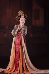 -盘子女人坊生日照·摄影馆(浦东店)