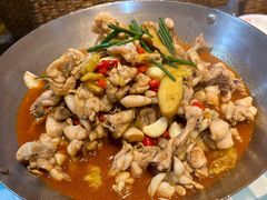 -昱龙大盆牛蛙馆(三兴街总店)