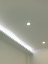 -苗医生0感科技祛痘