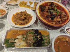 -巴特餐饮6加1音乐餐吧·新疆菜