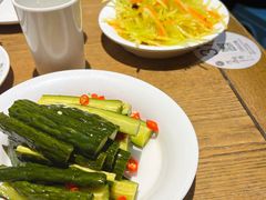酸辣瓜条-河沿肉饼Beijing Pie(锡拉胡同店)