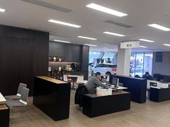 -上海永达奥诚奥迪4S店(申江路店)
