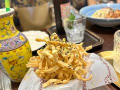 -秘密旅行Bonjour(黑金冠 江南西店)