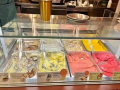 -VENCHI 闻绮(北京国贸商城店)