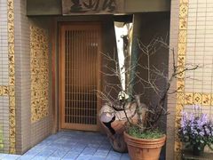 -是山居