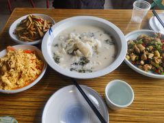 -有家川菜(宝山万达店)